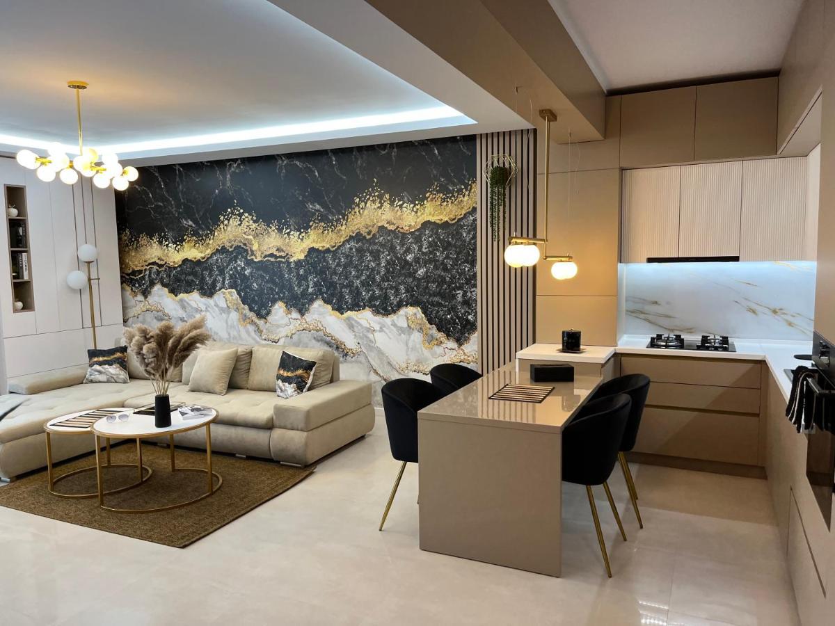 Sas 2 Luxury Apartments Mamaia Exteriör bild