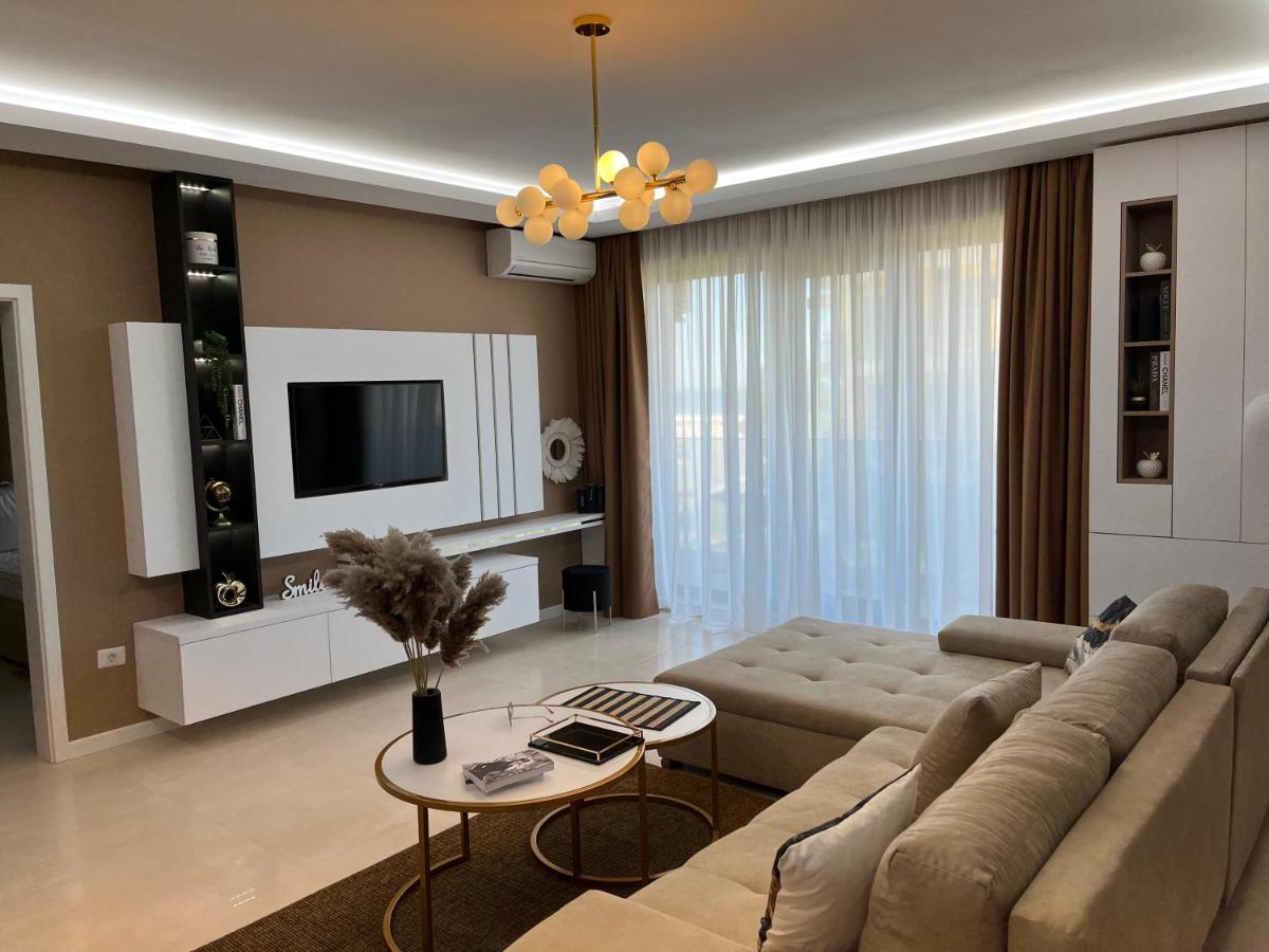Sas 2 Luxury Apartments Mamaia Exteriör bild