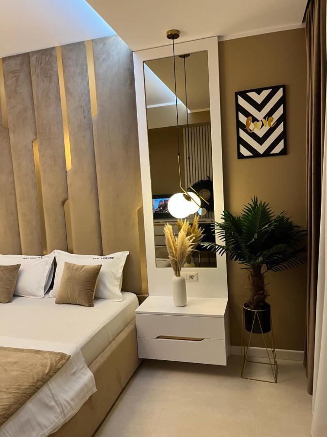 Sas 2 Luxury Apartments Mamaia Exteriör bild